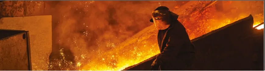 Hot metal in the Navkardeep melt shop